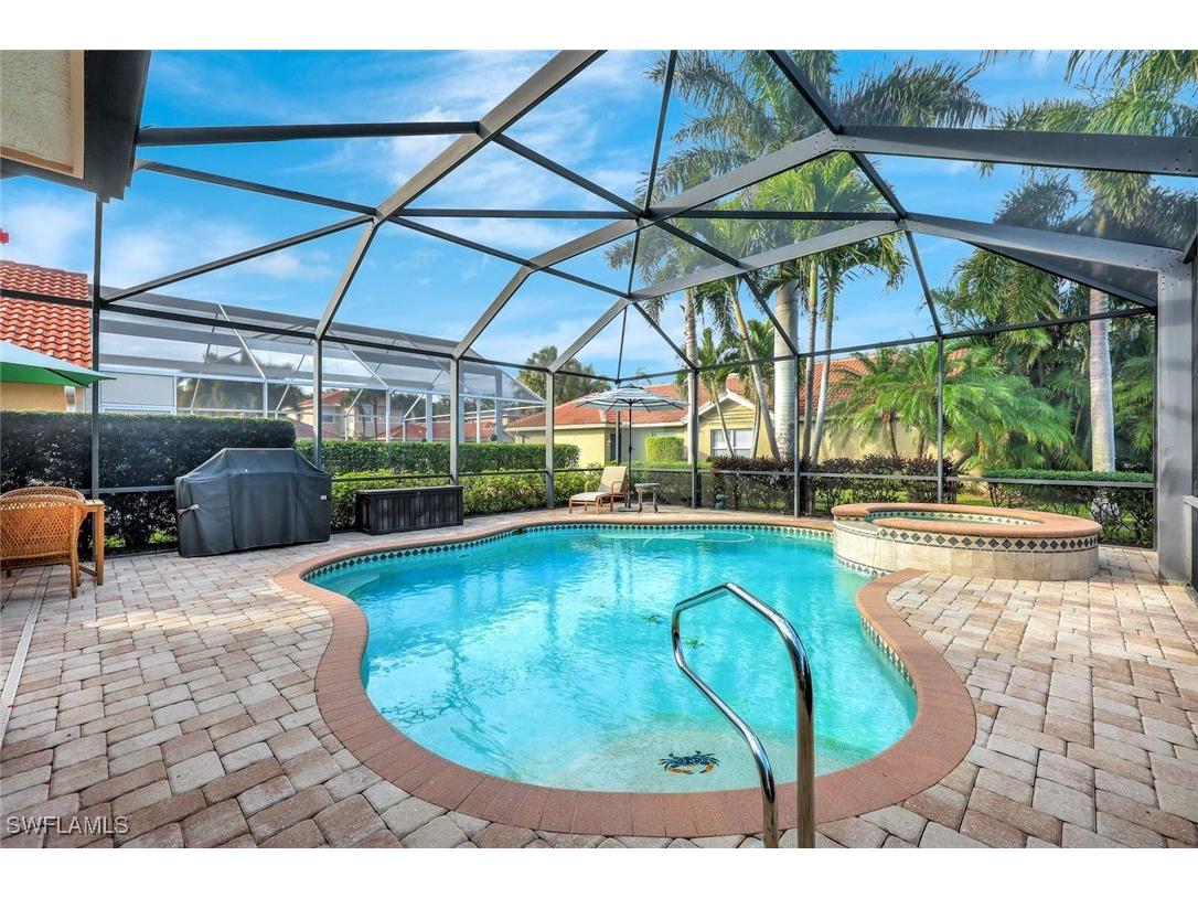 1614 Triangle Palm Terrace Naples FL 34119 225085109 image20