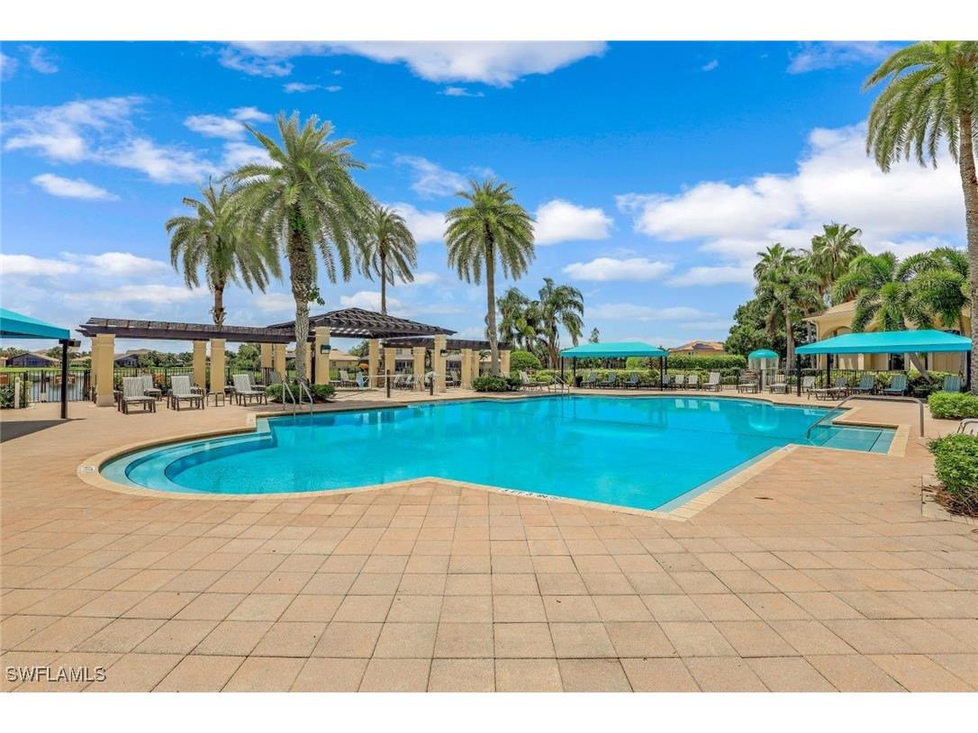 1614 Triangle Palm Terrace Naples FL 34119 225085109 image28