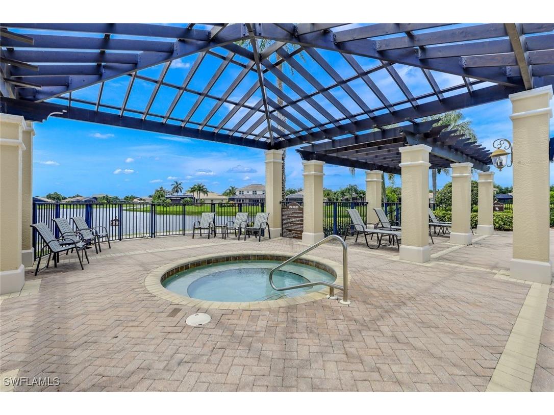 1614 Triangle Palm Terrace Naples FL 34119 225085109 image29