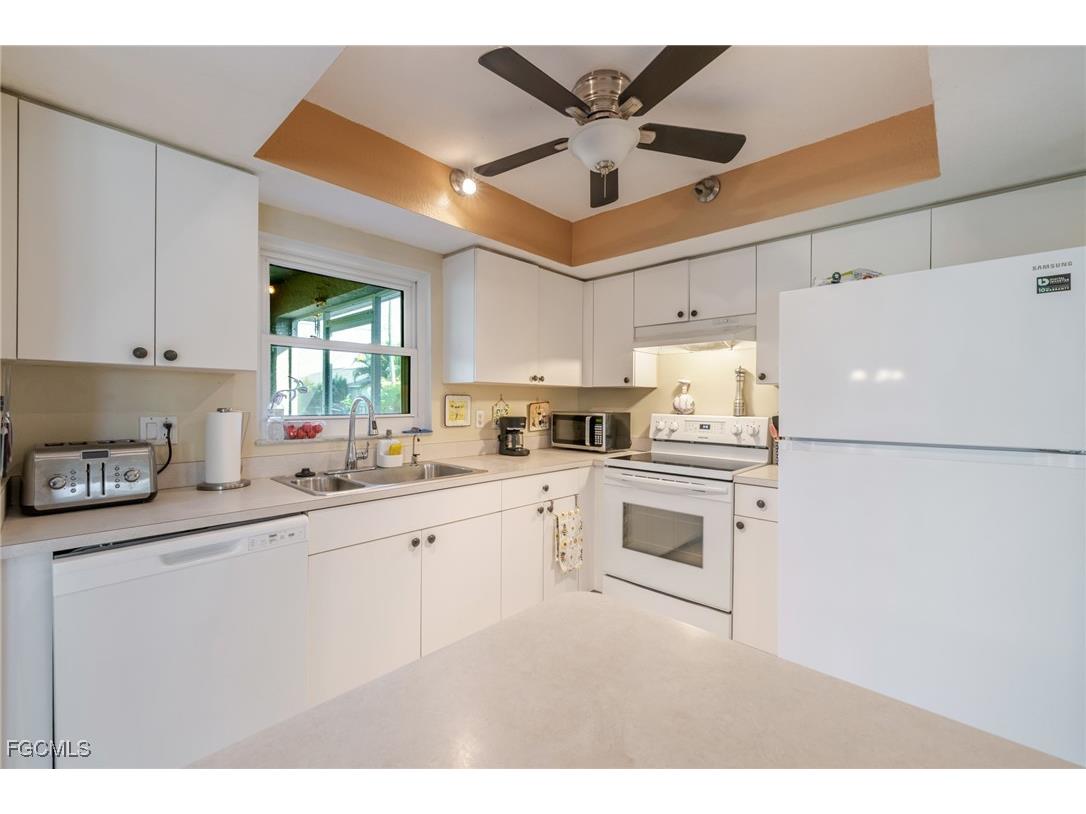 1615 Academy Boulevard Cape Coral FL 33990 2025019729 image8