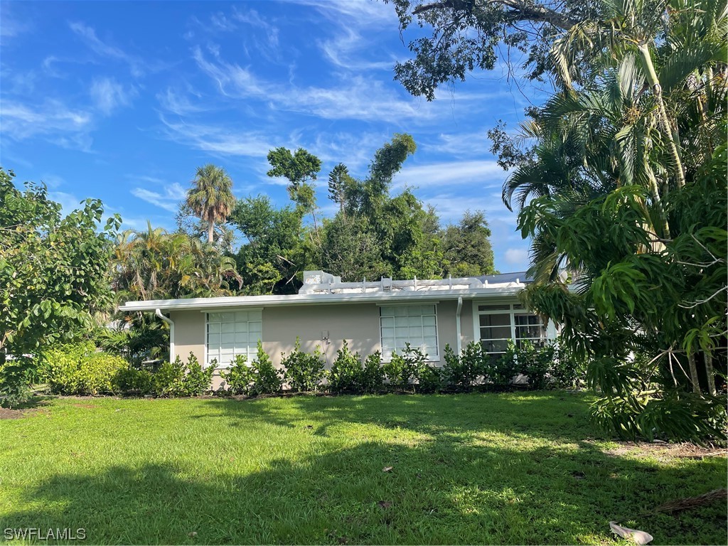 1615 Avalon Place Fort Myers FL 33901 223082109 image1