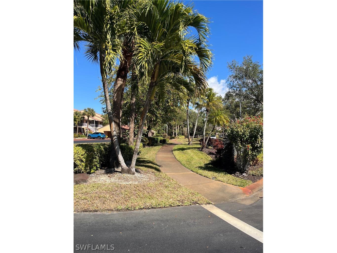 1615 Windy Pines Drive #10 Naples FL 34112 226007692 image21
