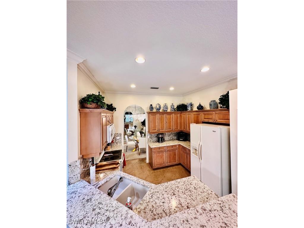 16152 Parque Lane Naples FL 34110 224064554 image11