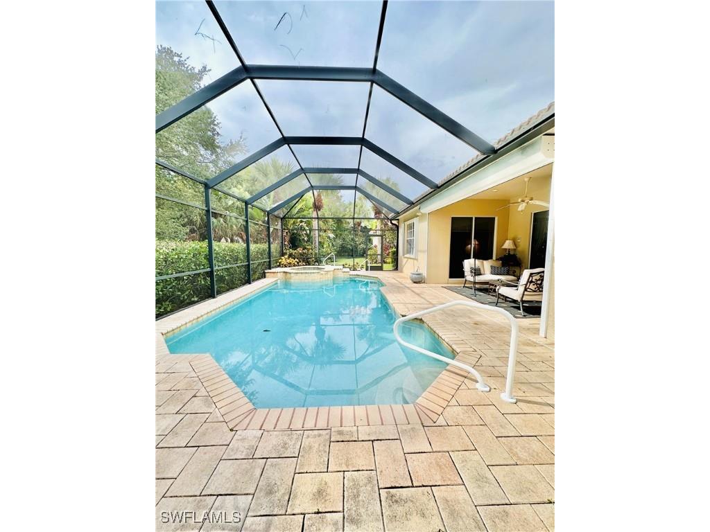 16152 Parque Lane Naples FL 34110 224064554 image31