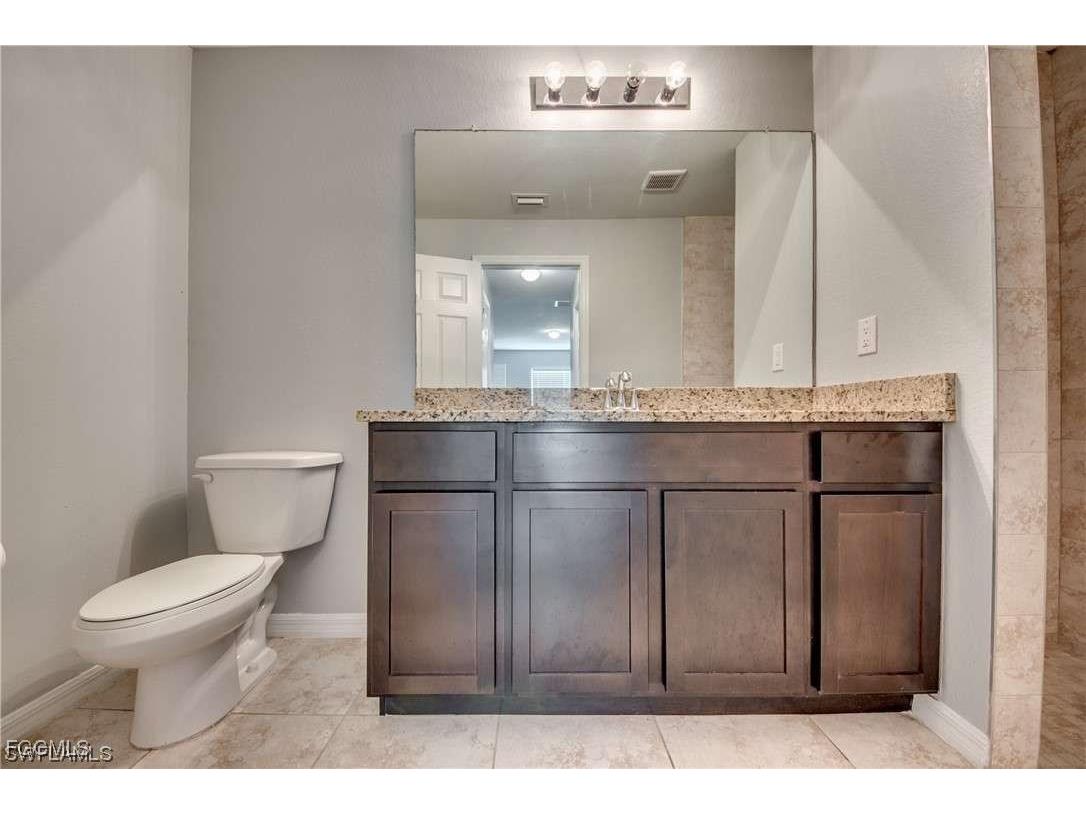 1617 NE 6th Avenue Cape Coral FL 33909 2025023729 image16