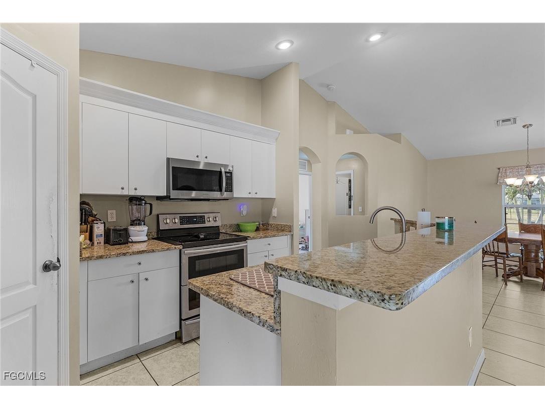 1617 NW 28th Street Cape Coral FL 33993 2026004478 image10