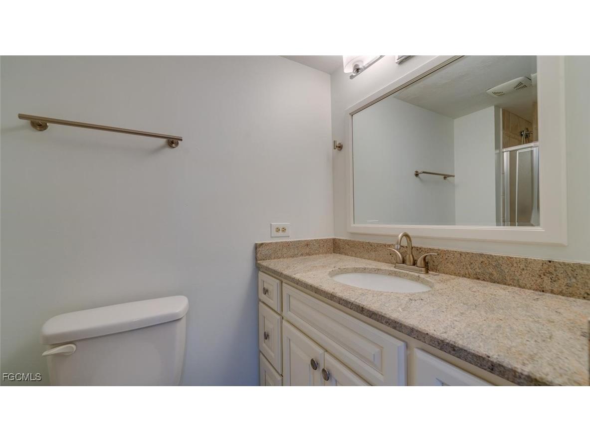 16171 Amberwood Lake Court #1 Fort Myers FL 33908 2025020473 image11