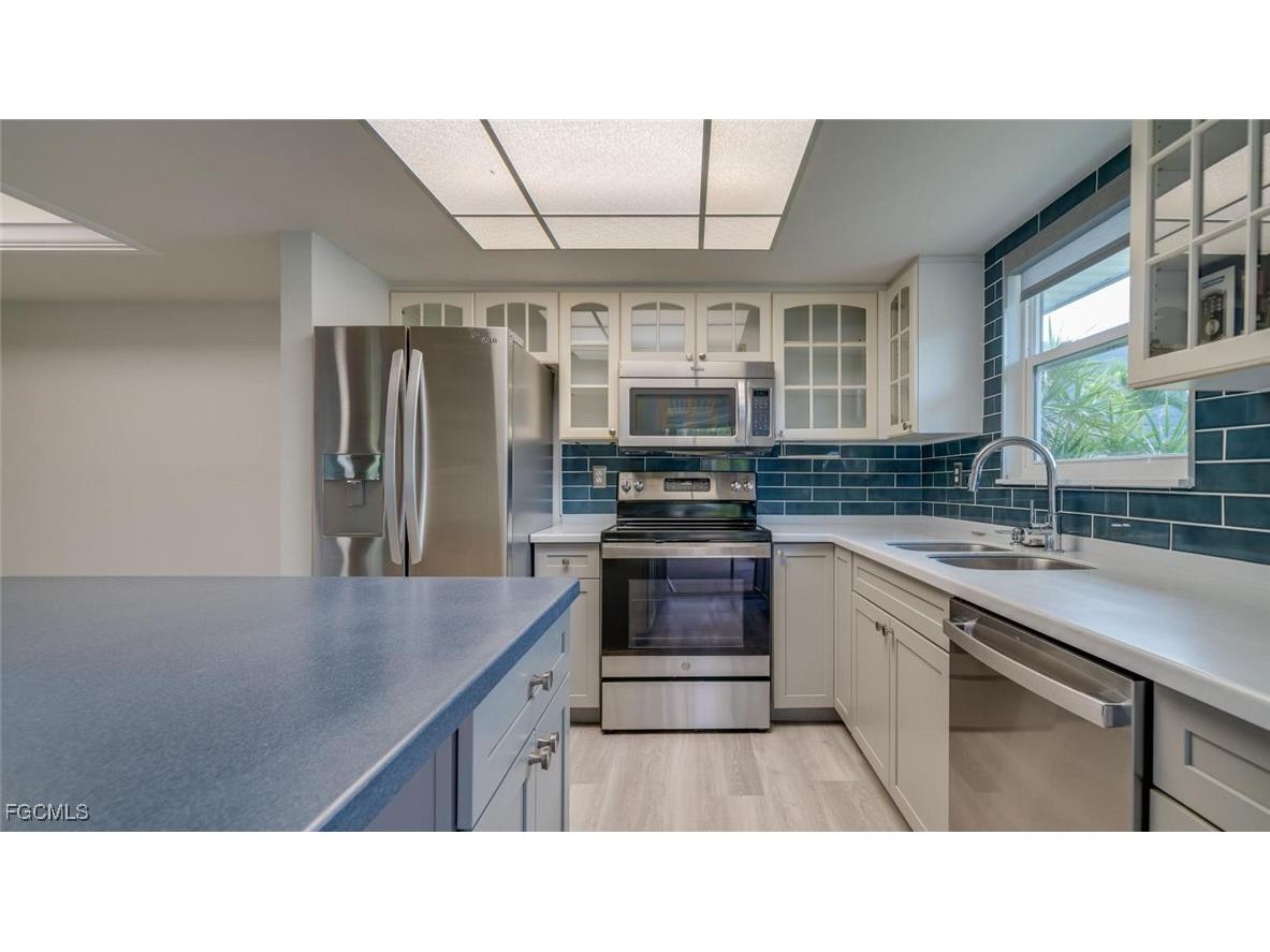 16171 Amberwood Lake Court #1 Fort Myers FL 33908 2025020473 image14