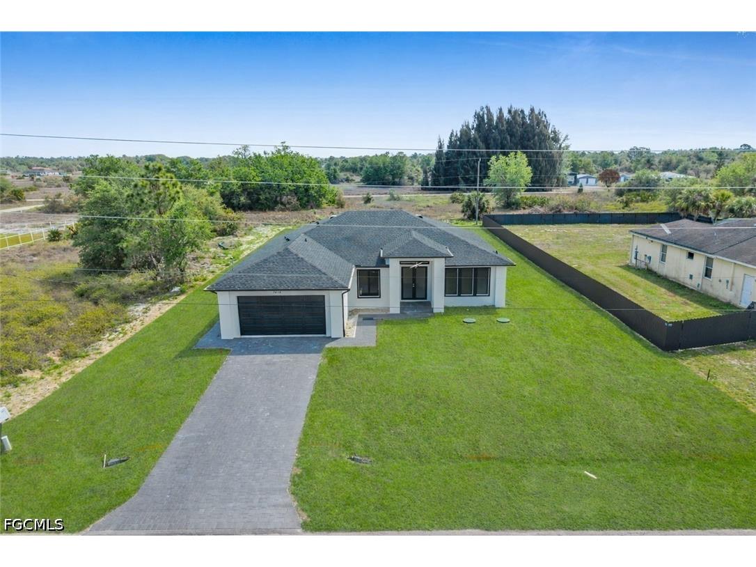 1618 Moore Avenue Lehigh Acres FL 33972 2026014650 image1