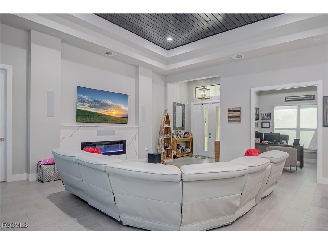 1618 NW 43rd Avenue Cape Coral FL 33993 2025020202 image10