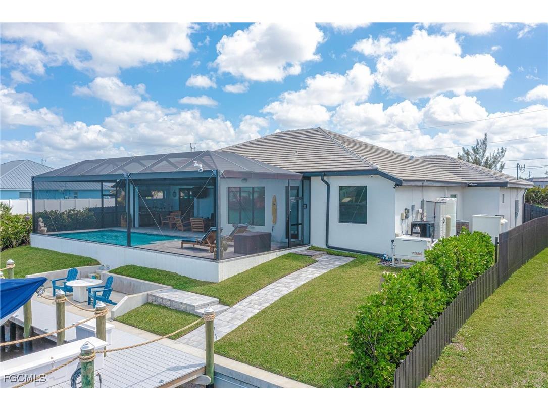 1618 NW 43rd Avenue Cape Coral FL 33993 2025020202 image33