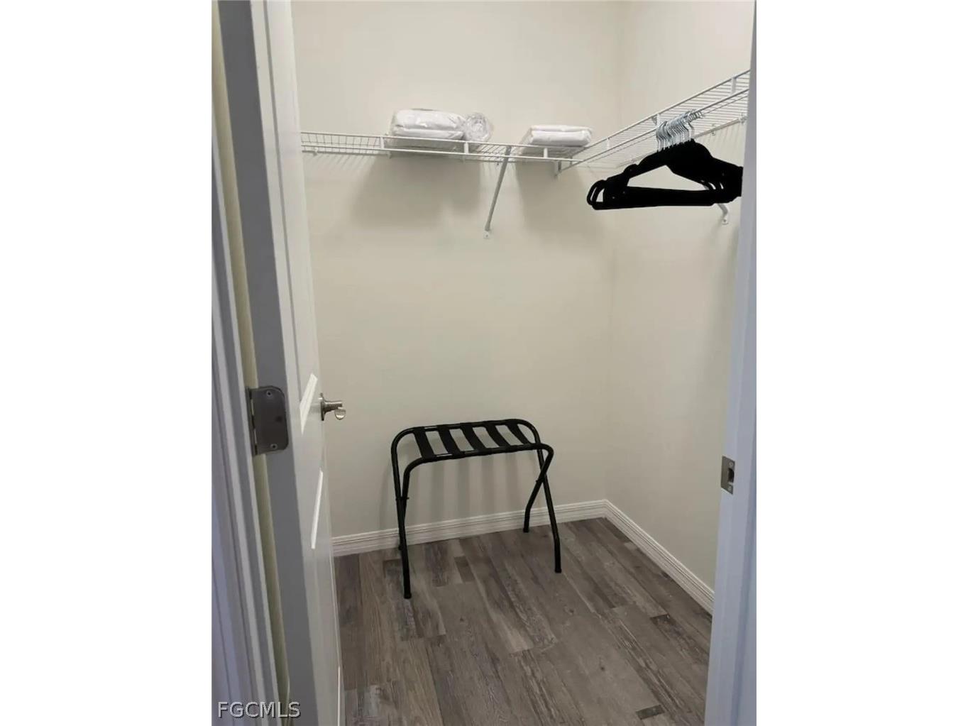 1618 NW 5th Place Cape Coral FL 33993 2026012022 image11