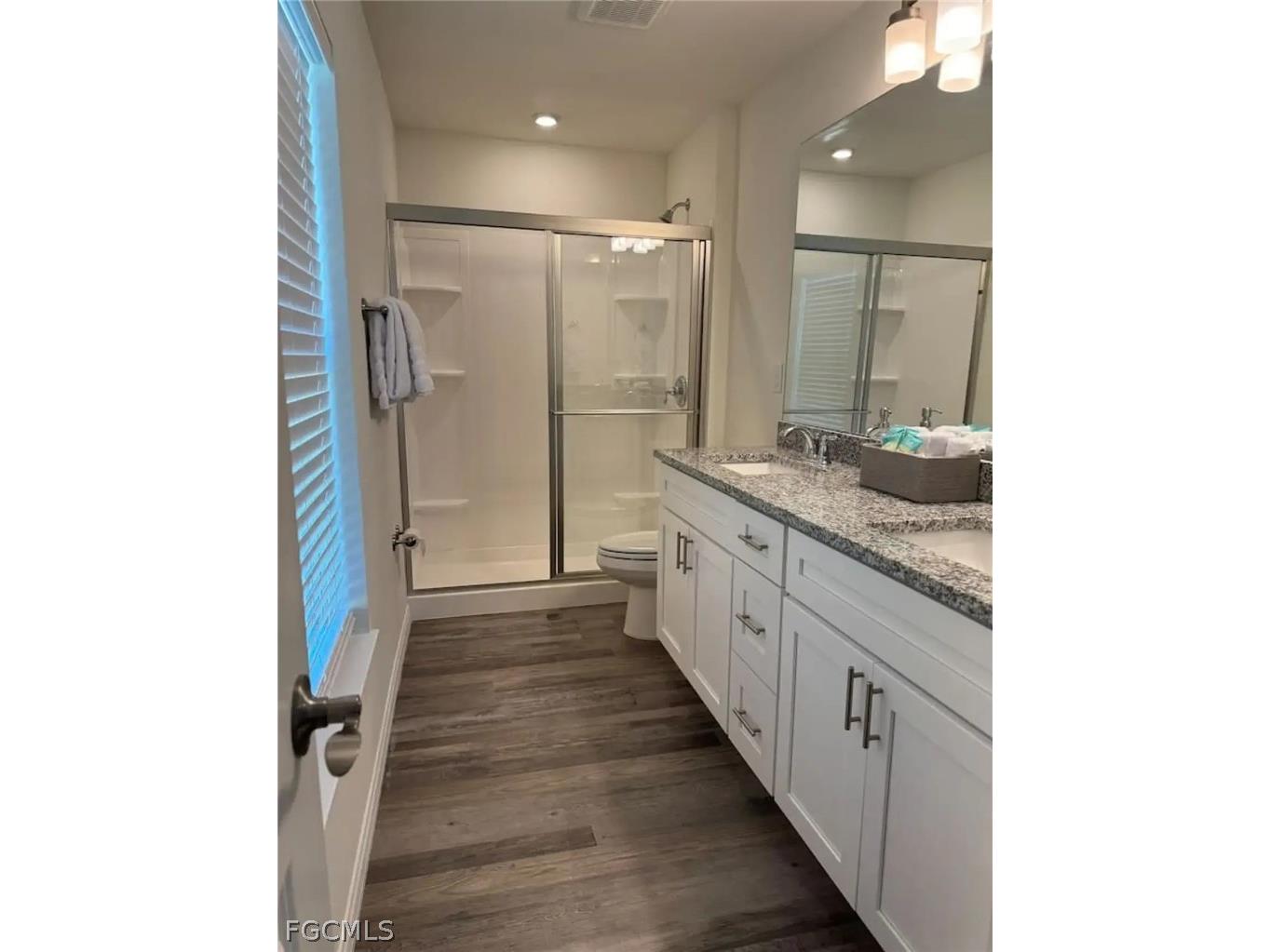 1618 NW 5th Place Cape Coral FL 33993 2026012022 image8