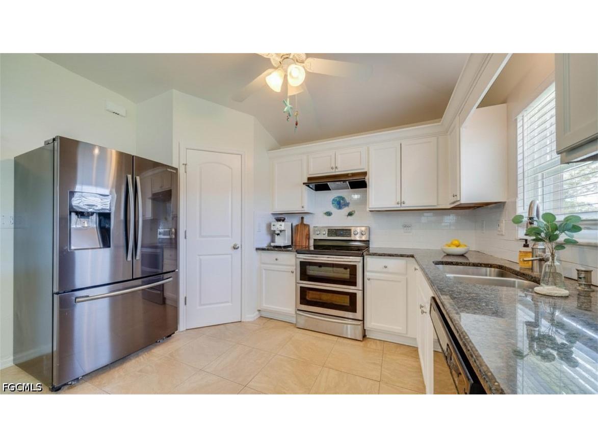 1618 SW 19th Avenue Cape Coral FL 33991 2026013834 image2