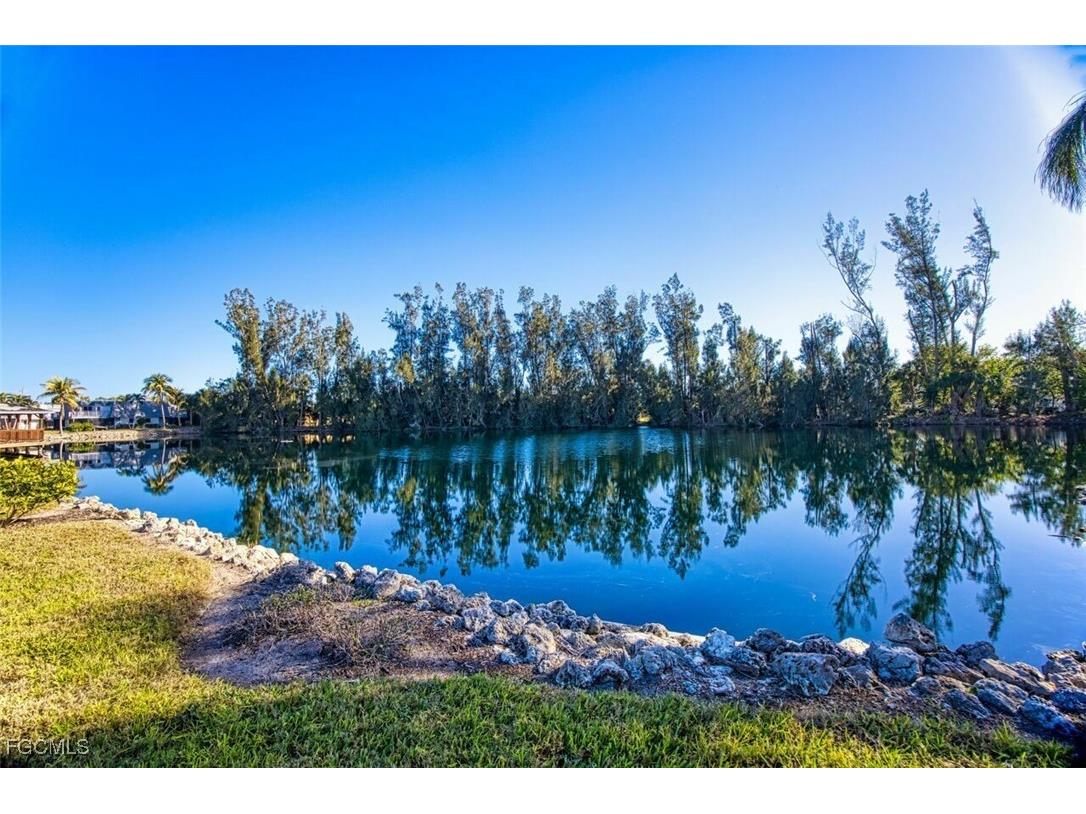 16181 Amberwood Lake Court #4 Fort Myers FL 33908 2025017337 image34