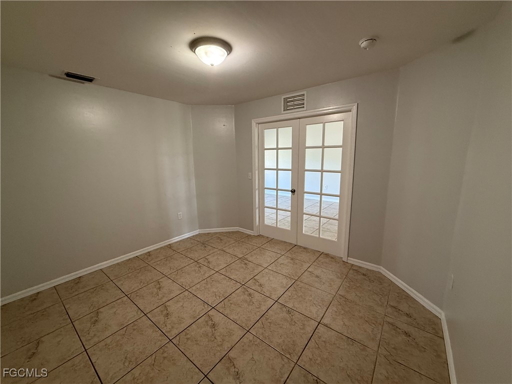 1619 NE 12th Place Cape Coral FL 33909 2025003196 image7