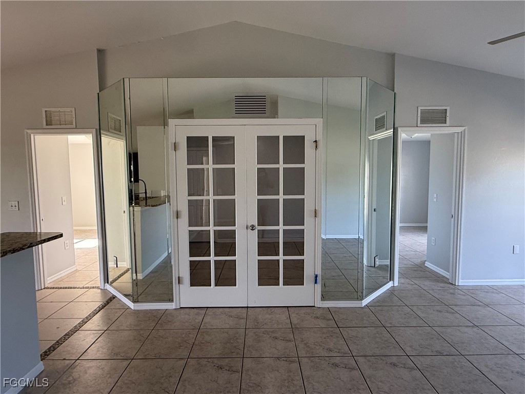 1619 NE 12th Place Cape Coral FL 33909 2025003196 image8