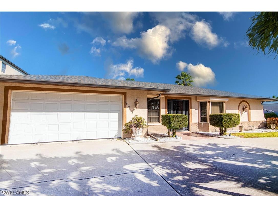 1619 Orchid Boulevard Cape Coral FL 33904 223077419 image1