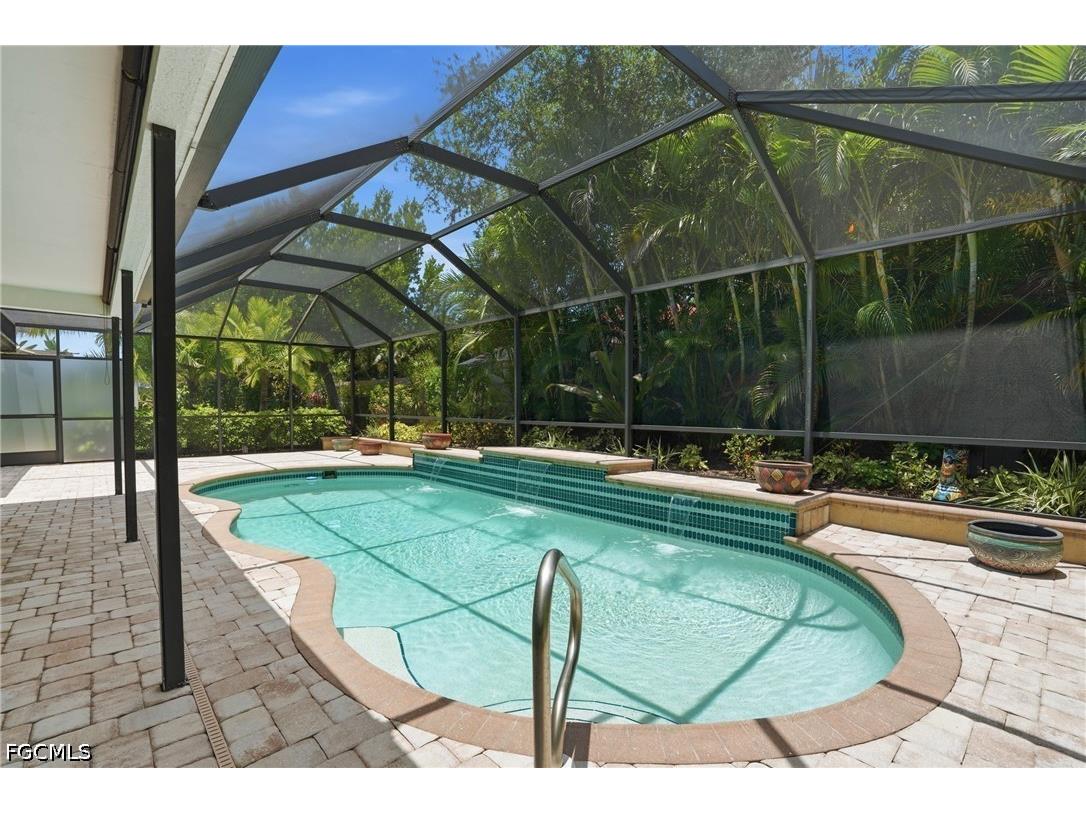 16190 Kelly Woods Drive Fort Myers FL 33908 2026023879 image3