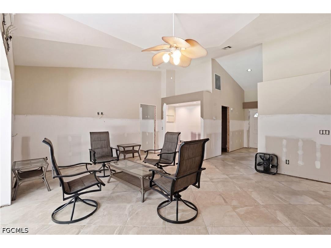 16190 Kelly Woods Drive Fort Myers FL 33908 2026023879 image6