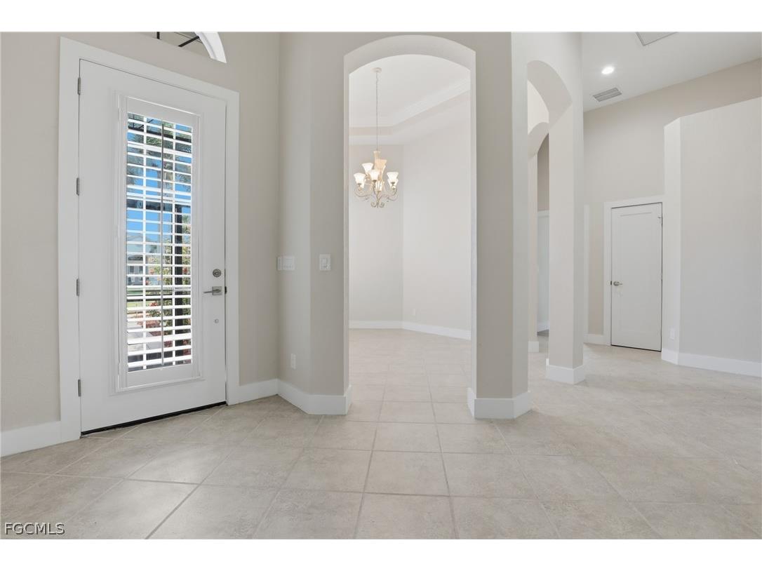 16192 Coco Hammock Way Fort Myers FL 33908 2026010341 image3