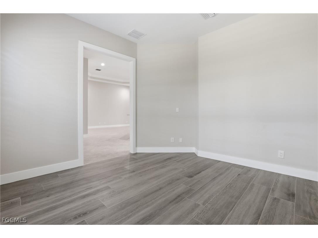 16192 Coco Hammock Way Fort Myers FL 33908 2026010341 image30