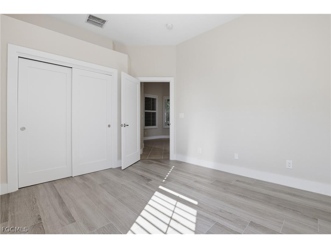 16192 Coco Hammock Way Fort Myers FL 33908 2026010341 image32