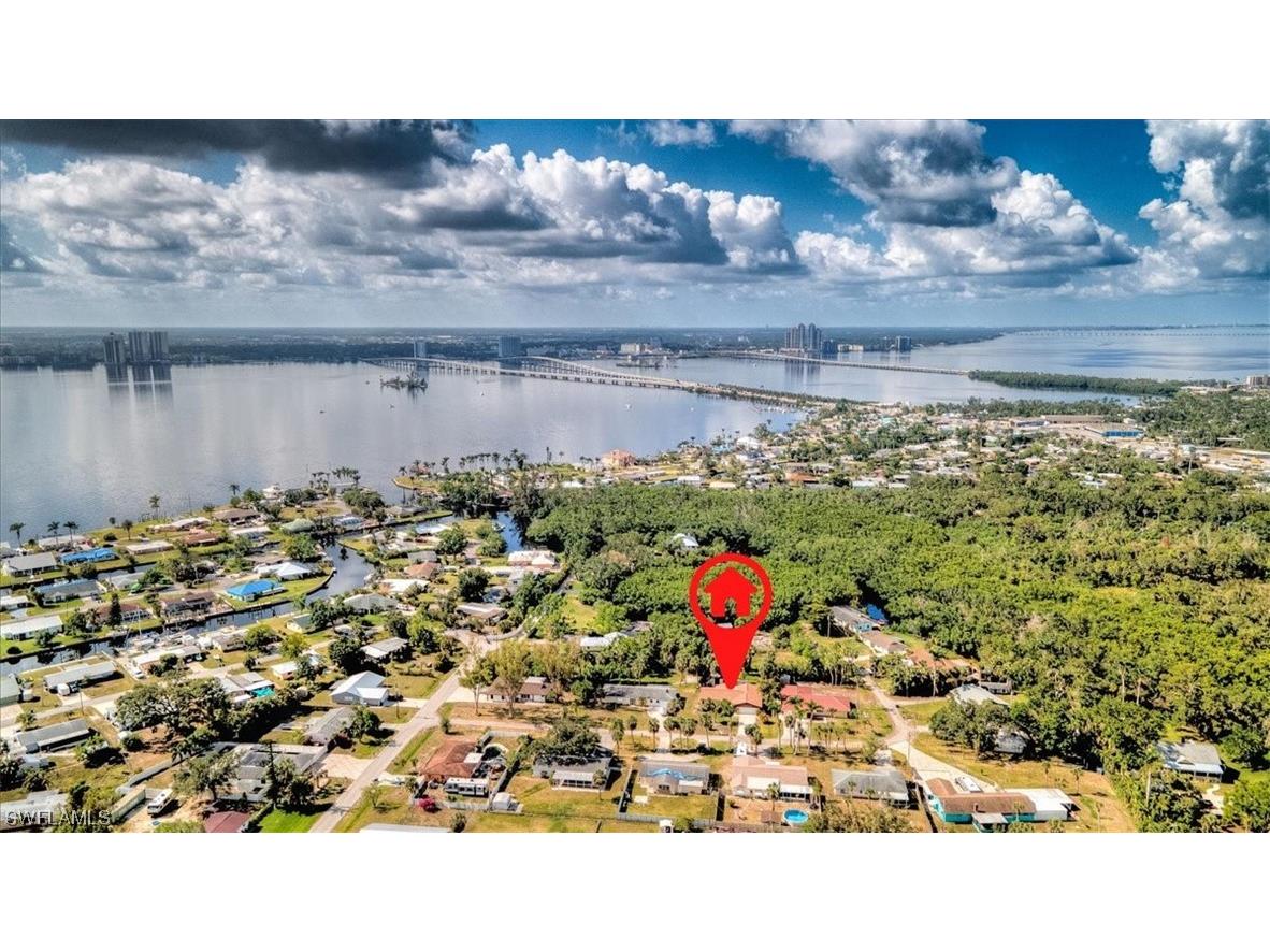 162 Dow Lane North Fort Myers FL 33917 223037161 image1