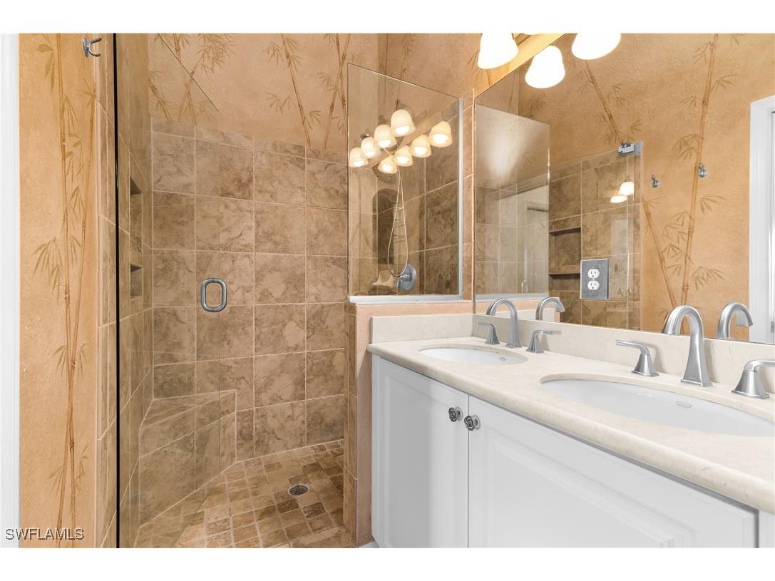 162 Newport Drive #1207 Naples FL 34114 226004433 image21