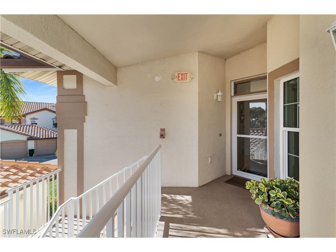 162 Newport Drive #1207 Naples FL 34114 226004433 image4