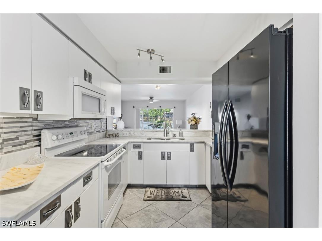 162 Pebble Shores Drive #101 Naples FL 34110 226017382 image10