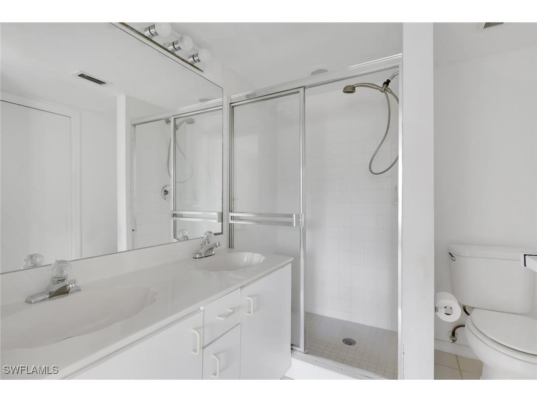 162 Pebble Shores Drive #104 Naples FL 34110 225078534 image23