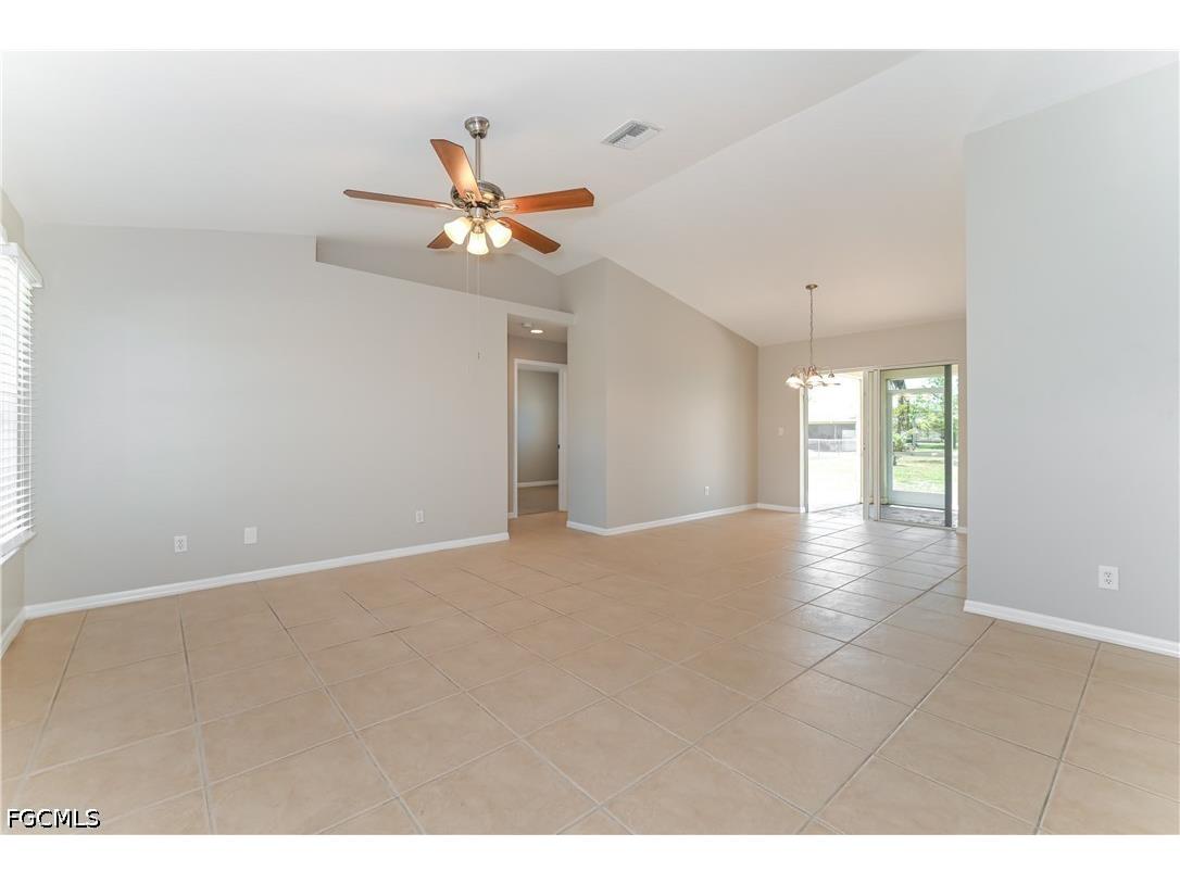 162 SE 18th Street Cape Coral FL 33990 2026024030 image4