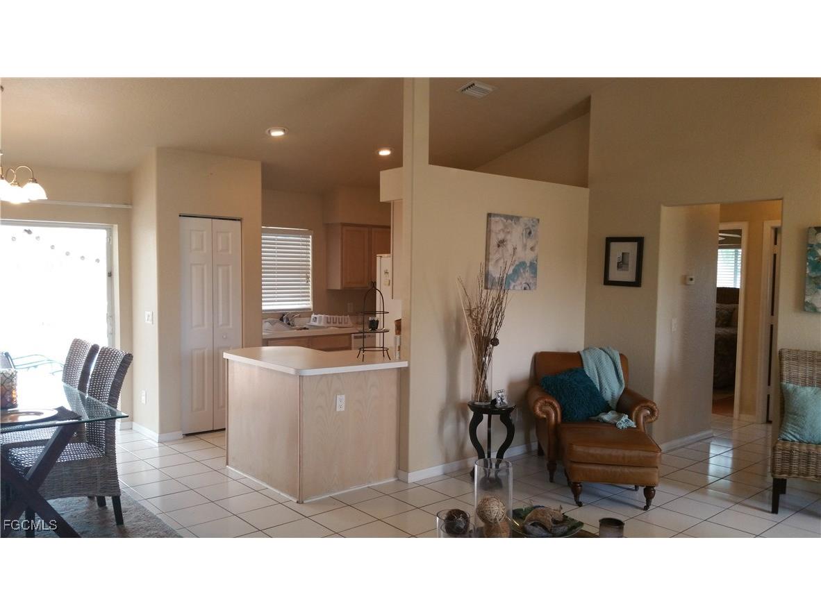 162 SE 18th Terrace Cape Coral FL 33990 2025003787 image8