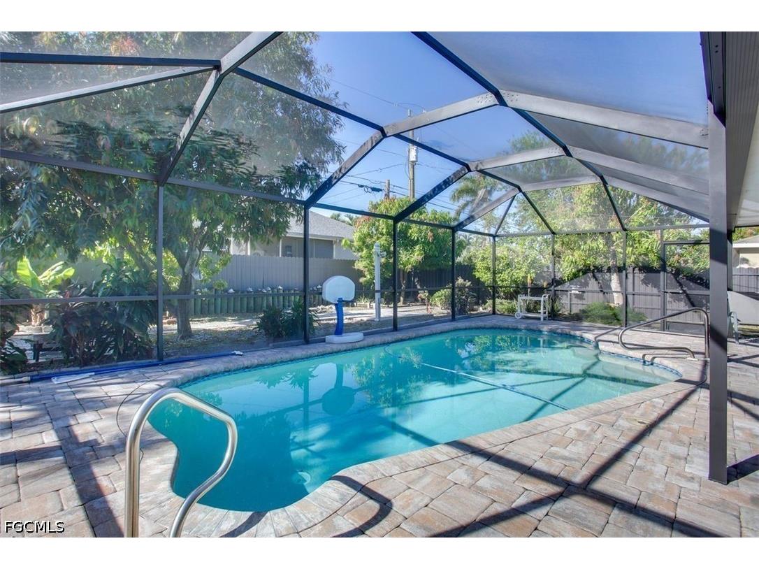 162 SE 22nd Street Cape Coral FL 33990 2026018769 image12