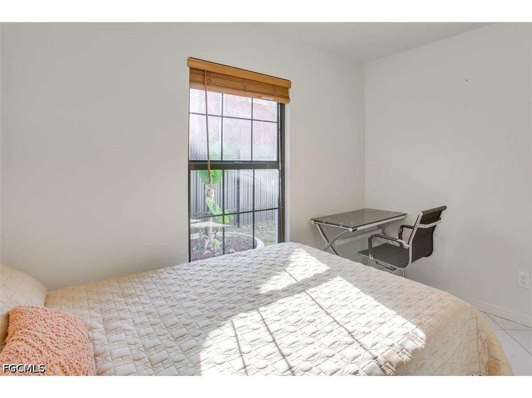 162 SE 22nd Street Cape Coral FL 33990 2026018769 image13