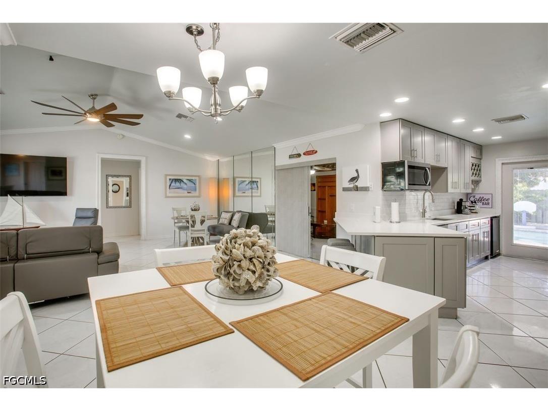 162 SE 22nd Street Cape Coral FL 33990 2026018769 image24