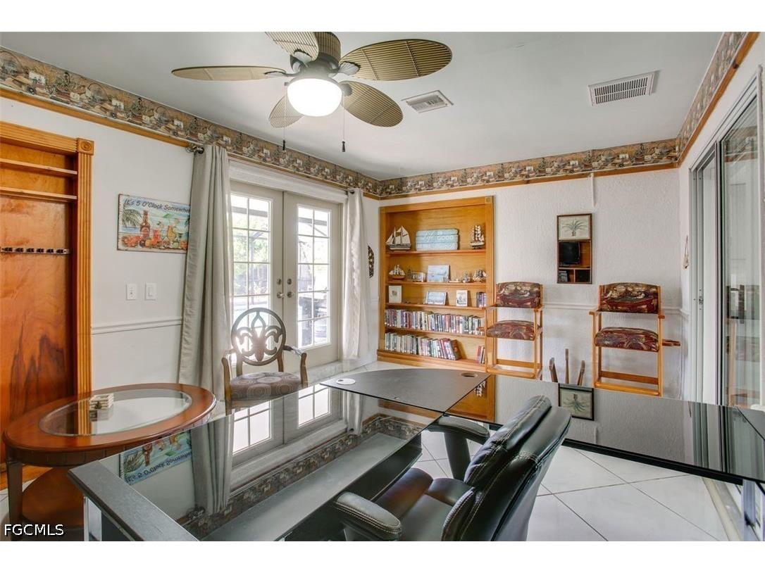 162 SE 22nd Street Cape Coral FL 33990 2026018769 image9