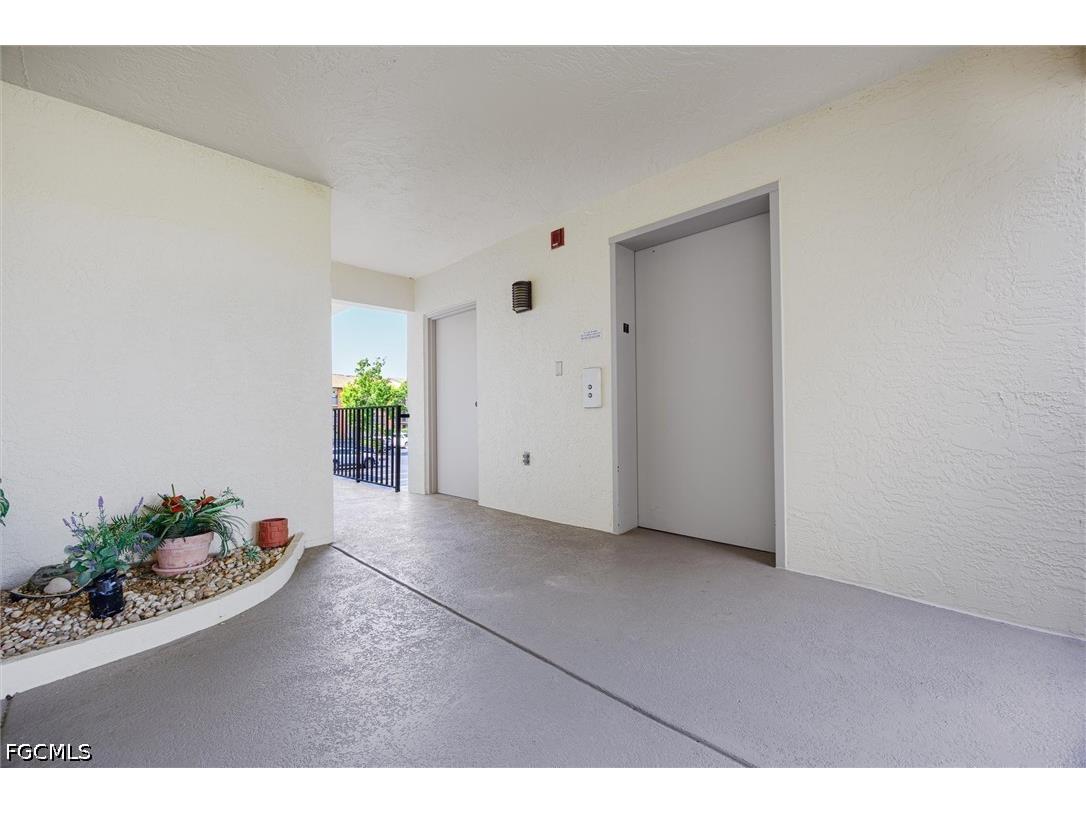 16200 Bay Pointe Boulevard #206 North Fort Myers FL 33917 2026015706 image2