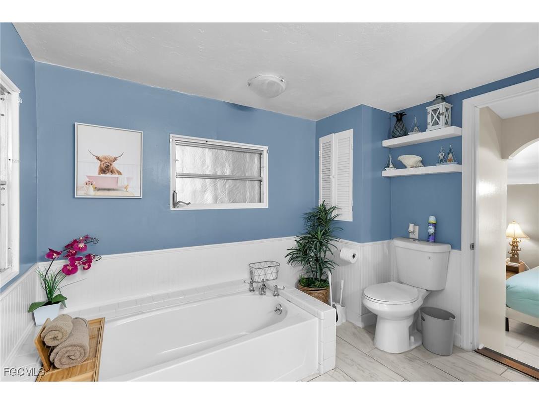 16200 Cathy Court Fort Myers FL 33908 2025016400 image7