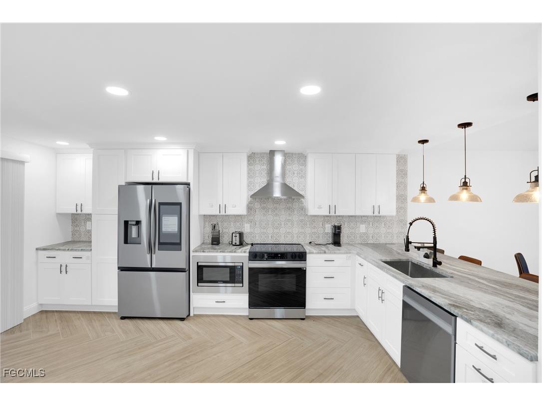 16200 Kelly Cove Drive #209 Fort Myers FL 33908 2026001691 image2