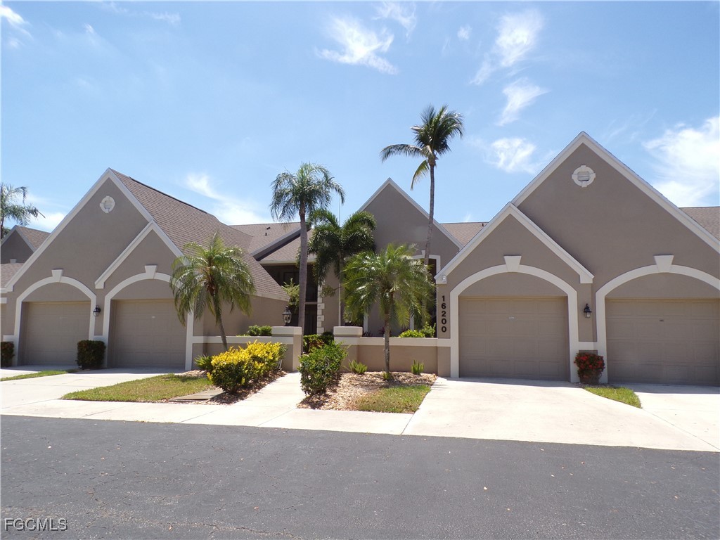 16200 Kelly Cove Drive #215 Fort Myers FL 33908 2025018411 image2