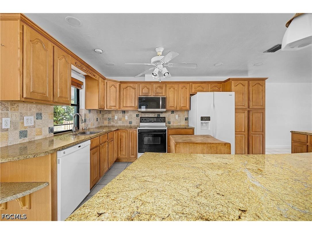 16201 Porto Bello Street Bokeelia FL 33922 2026020786 image13