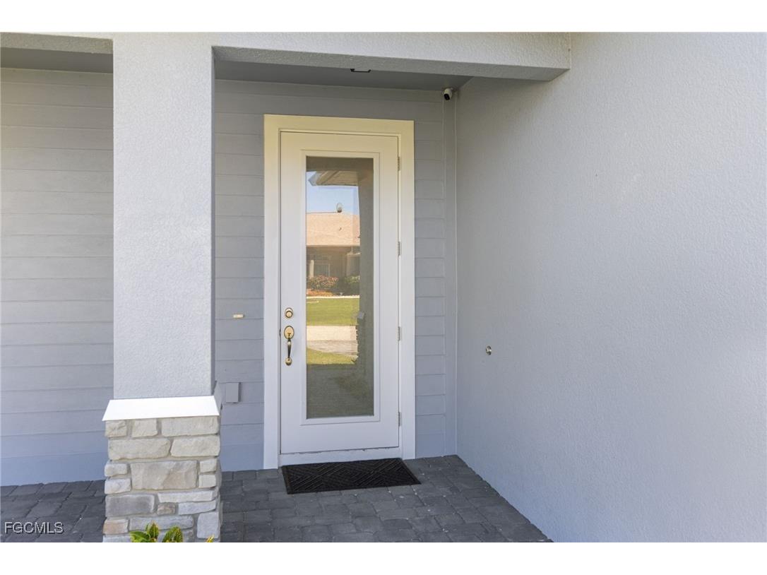 16203 Maya Circle Punta Gorda FL 33955 2025012052 image2