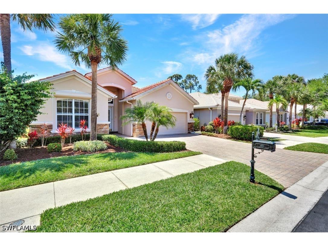 16208 Parque Lane Naples FL 34110 226017977 image2
