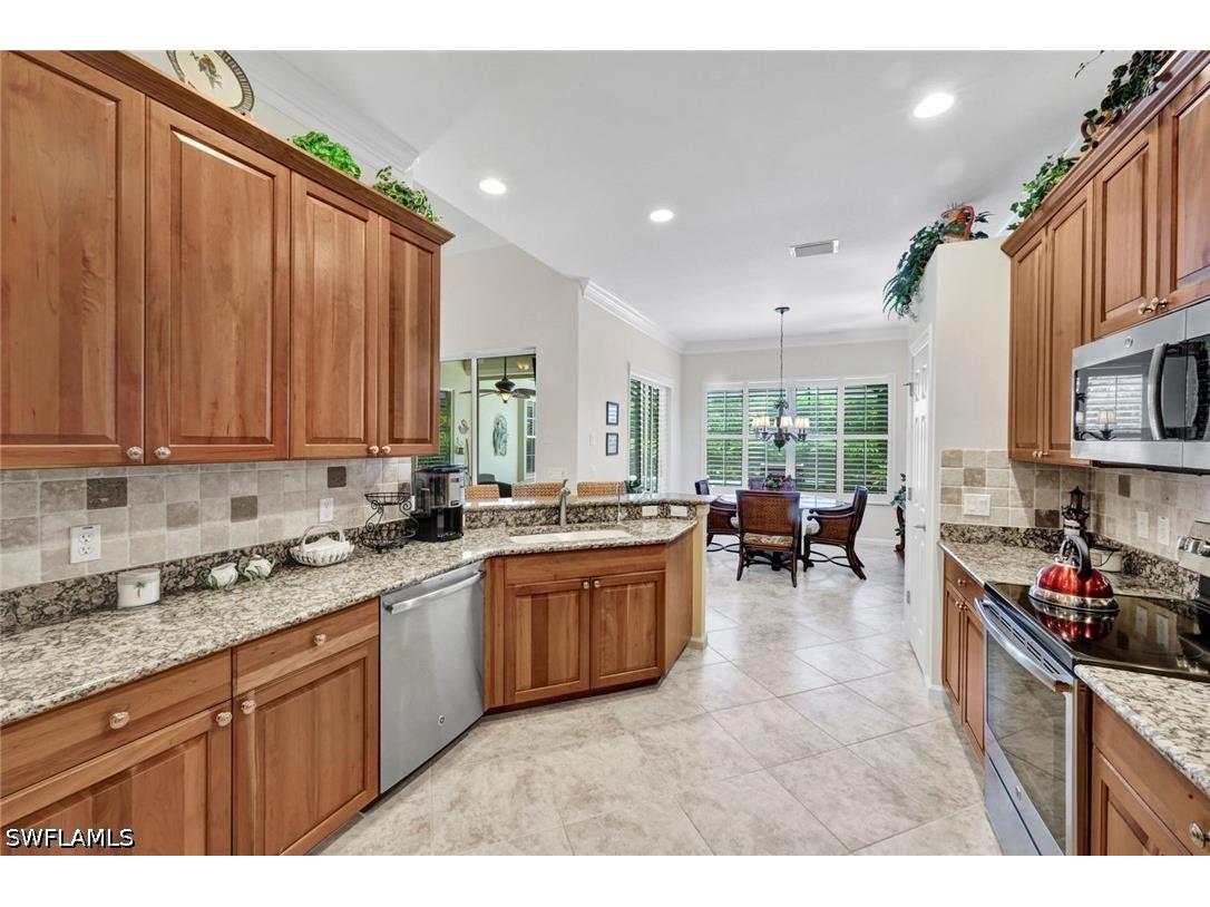 16208 Parque Lane Naples FL 34110 226017977 image7