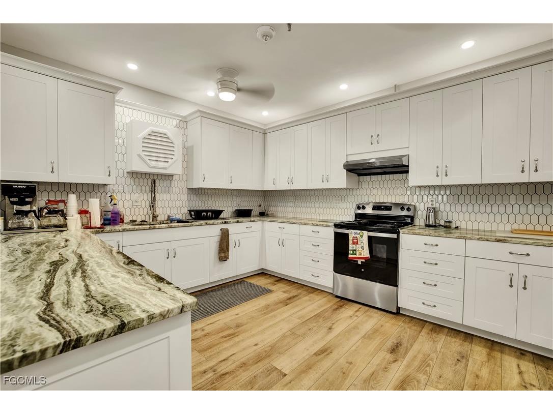 16209 Asheboro Court Fort Myers FL 33908 2025006100 image26