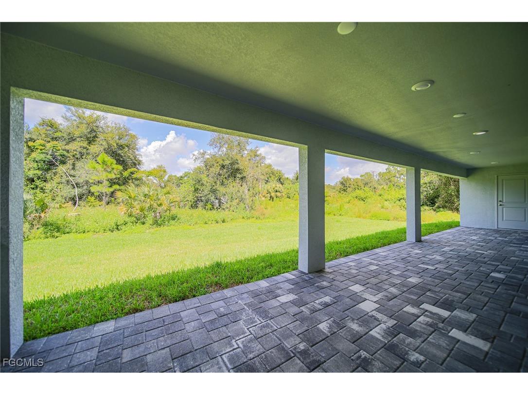 1621 Lincoln Avenue Lehigh Acres FL 33972 2025006564 image31