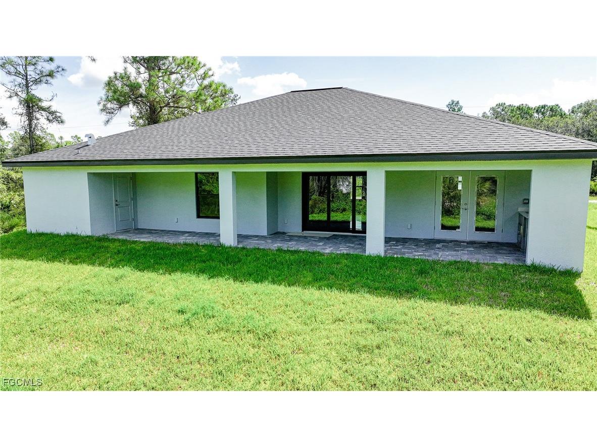 1621 Lincoln Avenue Lehigh Acres FL 33972 2025006564 image32