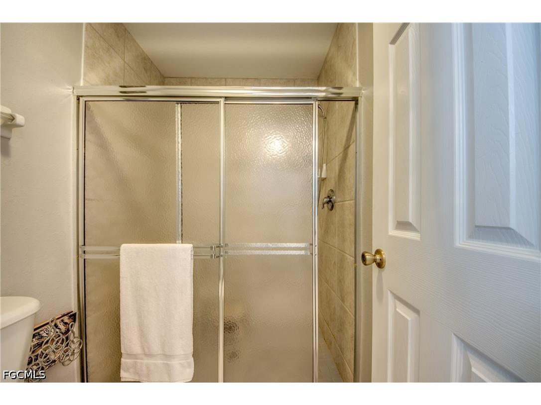 1621 NE 5th Terrace Cape Coral FL 33909 2026020961 image24